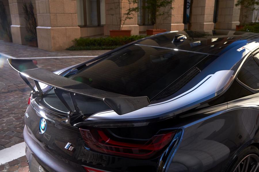Детали экстерьера BMW i8 by 3D Design (I12) 2018 года  (фото 8 из 16)
